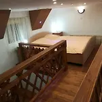 アパート Tiszavirag Panoramahaz *