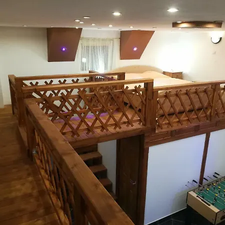 Tiszavirag Panoramahaz