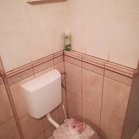 Tiszavirag Panoramahaz Апартаменты Сегед