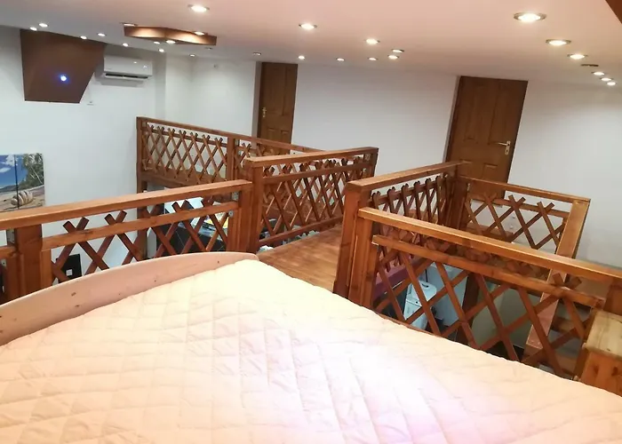 Tiszavirag Panoramahaz Апартаменты Сегед